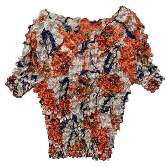 F.C White Peach and Blue Stretchy Popcorn Short Sleeve Blouse Small - Picture 1 of 6